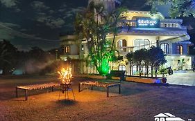 Hilltop Suites By 29 Bungalow